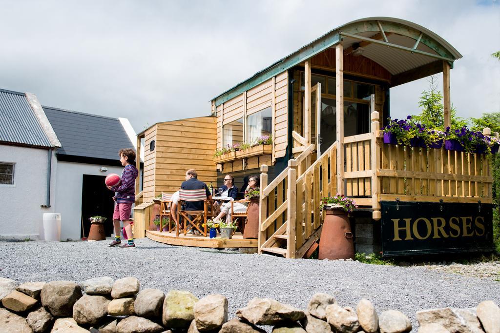 Burren Glamping Villa Kilfenora Bagian luar foto